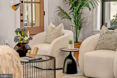 5921 Chesterbrook Road, McLean, VA 22101 - Photo 9