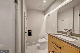 5921 Chesterbrook Rd, McLean, VA 22101 - Photo 69