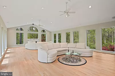 951 Captain Hickory Drive, Great Falls, VA 22066 - Photo 19
