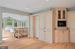 951 Captain Hickory Dr, Great Falls, VA 22066 - Photo 15