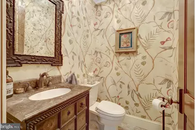 801 Olde Georgetown Court, Great Falls, VA 22066 - Photo 23