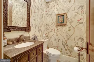 801 Olde Georgetown Ct, Great Falls, VA 22066 - Photo 23