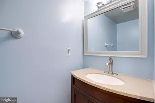 10605 Summer Oak Ct, Burke, VA 22015 - Photo 13