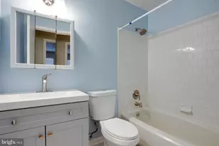 10605 Summer Oak Ct, Burke, VA 22015 - Photo 21