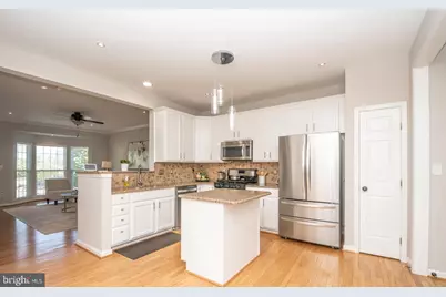 2558 Banshire Drive, Herndon, VA 20171 - Photo 17