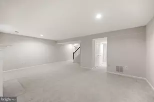 7526 Oldham Way, Alexandria, VA 22315 - Photo 31