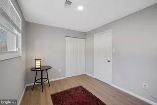 8418 Stonewall Dr, Vienna, VA 22180 - Photo 11