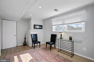 8418 Stonewall Dr, Vienna, VA 22180 - Photo 9