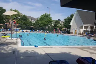 12153 Caldicot Ln, Fairfax, VA 22030 - Photo 45