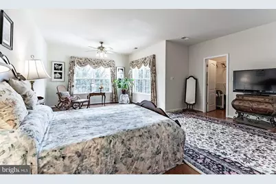 12153 Caldicot Lane, Fairfax, VA 22030 - Photo 19