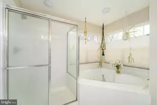 13082 Park Crescent Cir, Herndon, VA 20171 - Photo 41