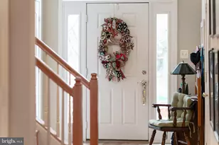 13082 Park Crescent Cir, Herndon, VA 20171 - Photo 5