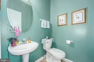 13082 Park Crescent Cir, Herndon, VA 20171 - Photo 29