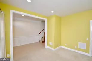 3053 Waterloo Ln, Fairfax, VA 22031 - Photo 7