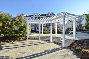 3053 Waterloo Ln, Fairfax, VA 22031 - Photo 37