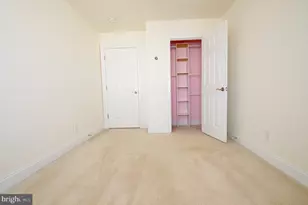 3053 Waterloo Ln, Fairfax, VA 22031 - Photo 29