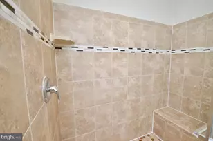 3053 Waterloo Ln, Fairfax, VA 22031 - Photo 23