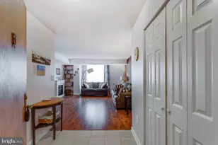 1808 Old Meadow Rd, McLean, VA 22102 - Photo 3