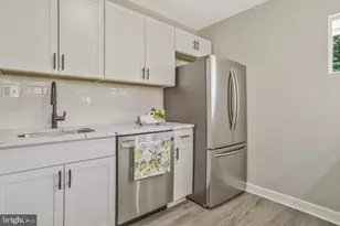 6420 Willowood Ln, Alexandria, VA 22310 - Photo 9