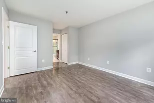 5573 Seminary Rd, Falls Church, VA 22041 - Photo 13