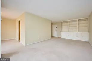 2300 Pimmit Dr, Falls Church, VA 22043 - Photo 5