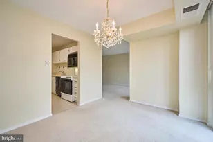 2300 Pimmit Dr, Falls Church, VA 22043 - Photo 11