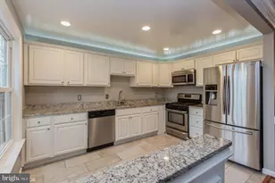 7092 Solomon Seal Ct, Springfield, VA 22152 - Photo 15