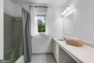 4054 41st St, McLean, VA 22101 - Photo 33