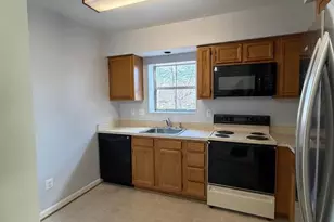 4225 Mozart Brigade Ln, Fairfax, VA 22033 - Photo 9