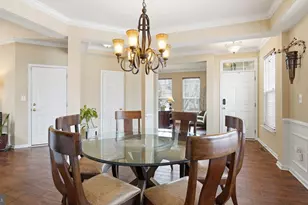 8921 Mayhew Ct, Lorton, VA 22079 - Photo 5