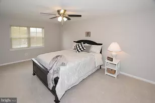 8323 Stationhouse Ct, Lorton, VA 22079 - Photo 21