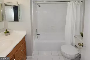 8323 Stationhouse Ct, Lorton, VA 22079 - Photo 19