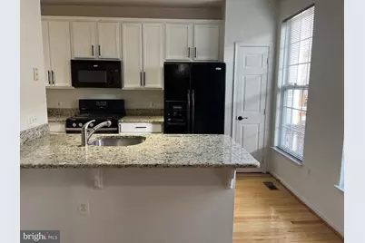 5925 Kirkcaldy Lane, Alexandria, VA 22315 - Photo 9