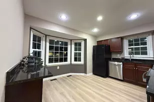 7684 Green Garland Dr, Springfield, VA 22153 - Photo 13