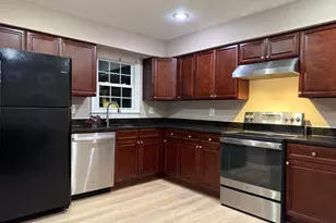 7684 Green Garland Dr, Springfield, VA 22153 - Photo 15