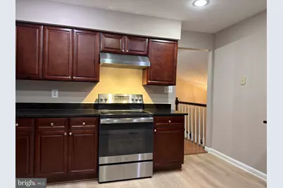 7684 Green Garland Drive, Springfield, VA 22153 - Photo 17