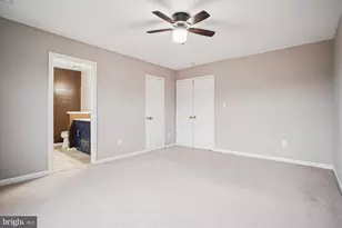 6405 Castlefin Way, Alexandria, VA 22315 - Photo 15