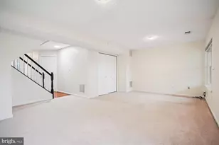 6405 Castlefin Way, Alexandria, VA 22315 - Photo 27