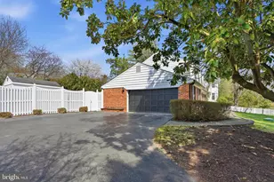 1002 Kimberwicke Rd, McLean, VA 22102 - Photo 61