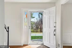 1002 Kimberwicke Rd, McLean, VA 22102 - Photo 5