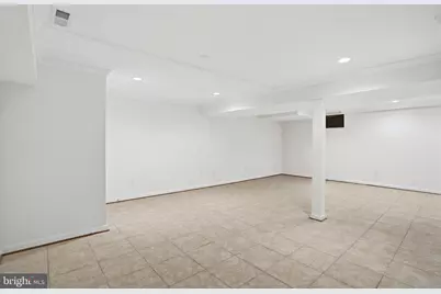 1002 Kimberwicke Road, McLean, VA 22102 - Photo 31