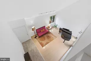 5948 Hall St, Springfield, VA 22152 - Photo 7