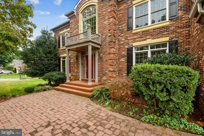 9715 Middleton Ridge Road, Vienna, VA 22182 - Photo 1