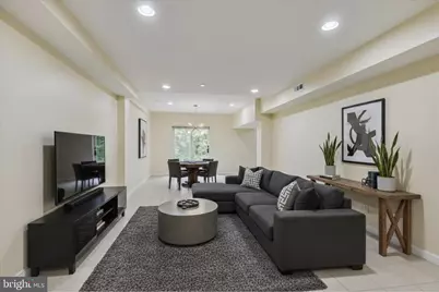 9715 Middleton Ridge Road, Vienna, VA 22182 - Photo 21