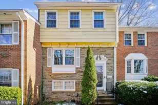 8332 Glastonbury Ct, Annandale, VA 22003 - Photo 1