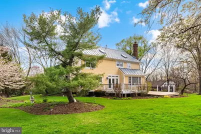 9849 South Park Circle, Fairfax Station, VA 22039 - Photo 11