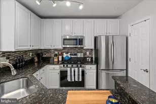 5986 Kimberly Anne Way, Alexandria, VA 22310 - Photo 13