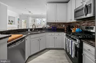 5986 Kimberly Anne Way, Alexandria, VA 22310 - Photo 11