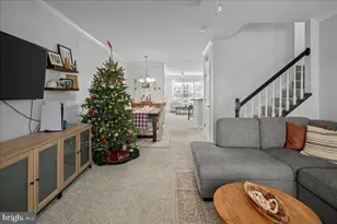 5986 Kimberly Anne Way, Alexandria, VA 22310 - Photo 5