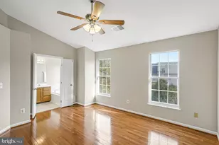 2035 Madrillon Springs Ct, Vienna, VA 22182 - Photo 15